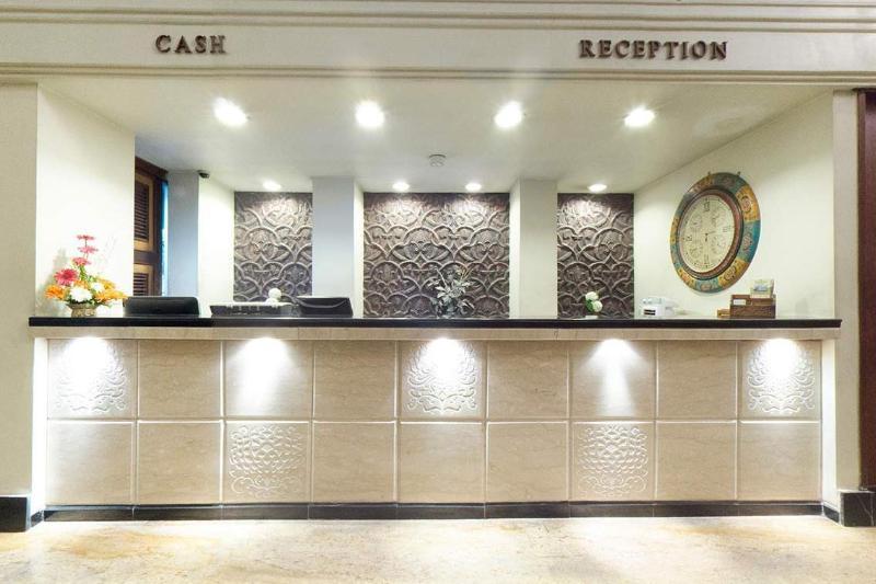 Royal Fort Hotel Visakhapatnam Extérieur photo