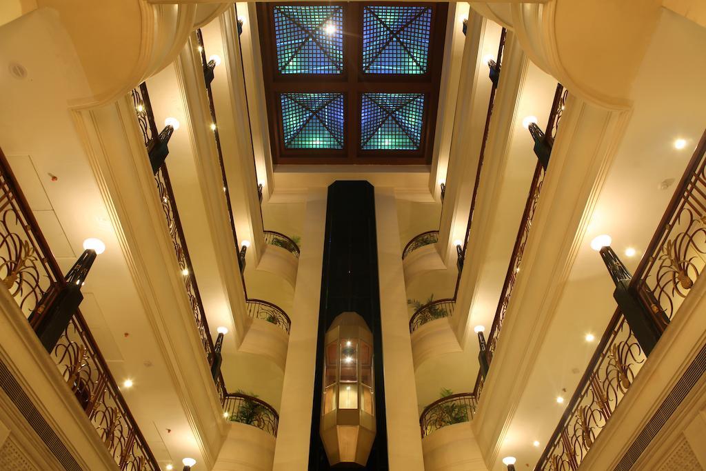 Royal Fort Hotel Visakhapatnam Extérieur photo