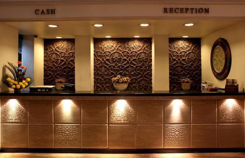Royal Fort Hotel Visakhapatnam Extérieur photo